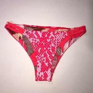 Maaji pink reversible cheeky bikini bottoms Womens size L